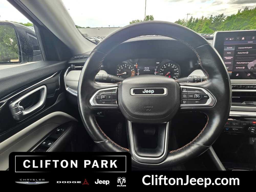 Used 2022 Jeep Compass Limited AWD/4WD image 21