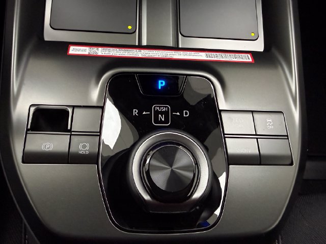 New 2026 Toyota C-HR AWD/4WD image 19