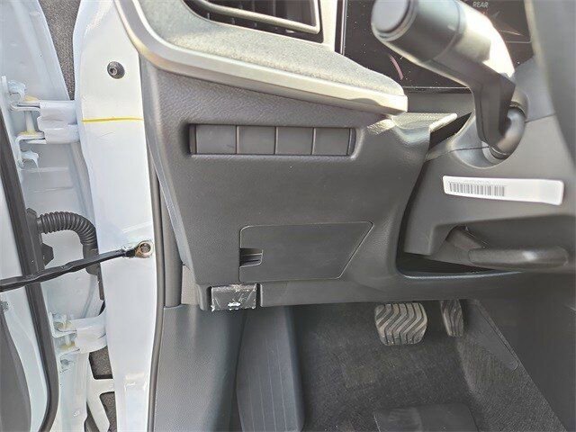 New 2025 Nissan Kicks SV w/ SV Premium Package image 16