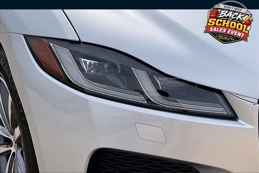 Used 2021 Jaguar F-PACE S AWD/4WD image 28