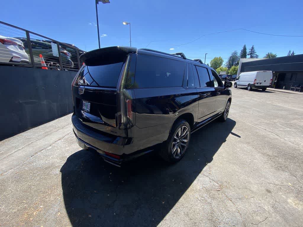 Used 2022 Cadillac Escalade ESV Sport w/ Touring Package AWD/4WD image 6