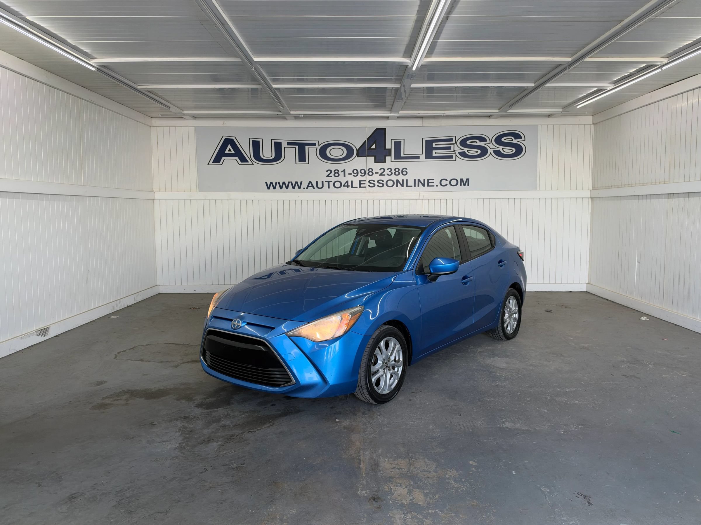 Used 2016 Scion iA FWD image 1