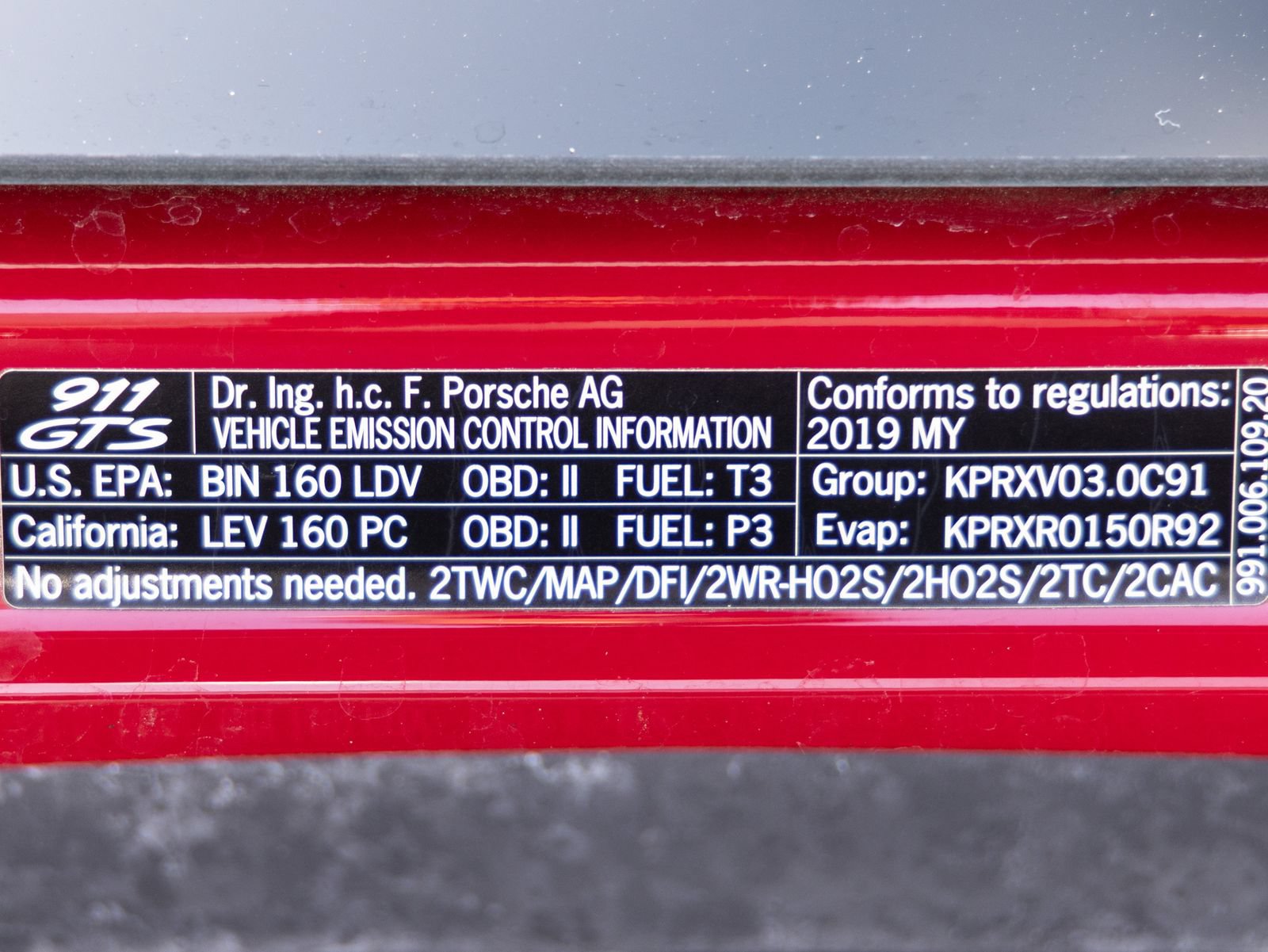 Certified 2019 Porsche 911 Carrera GTS RWD image 35