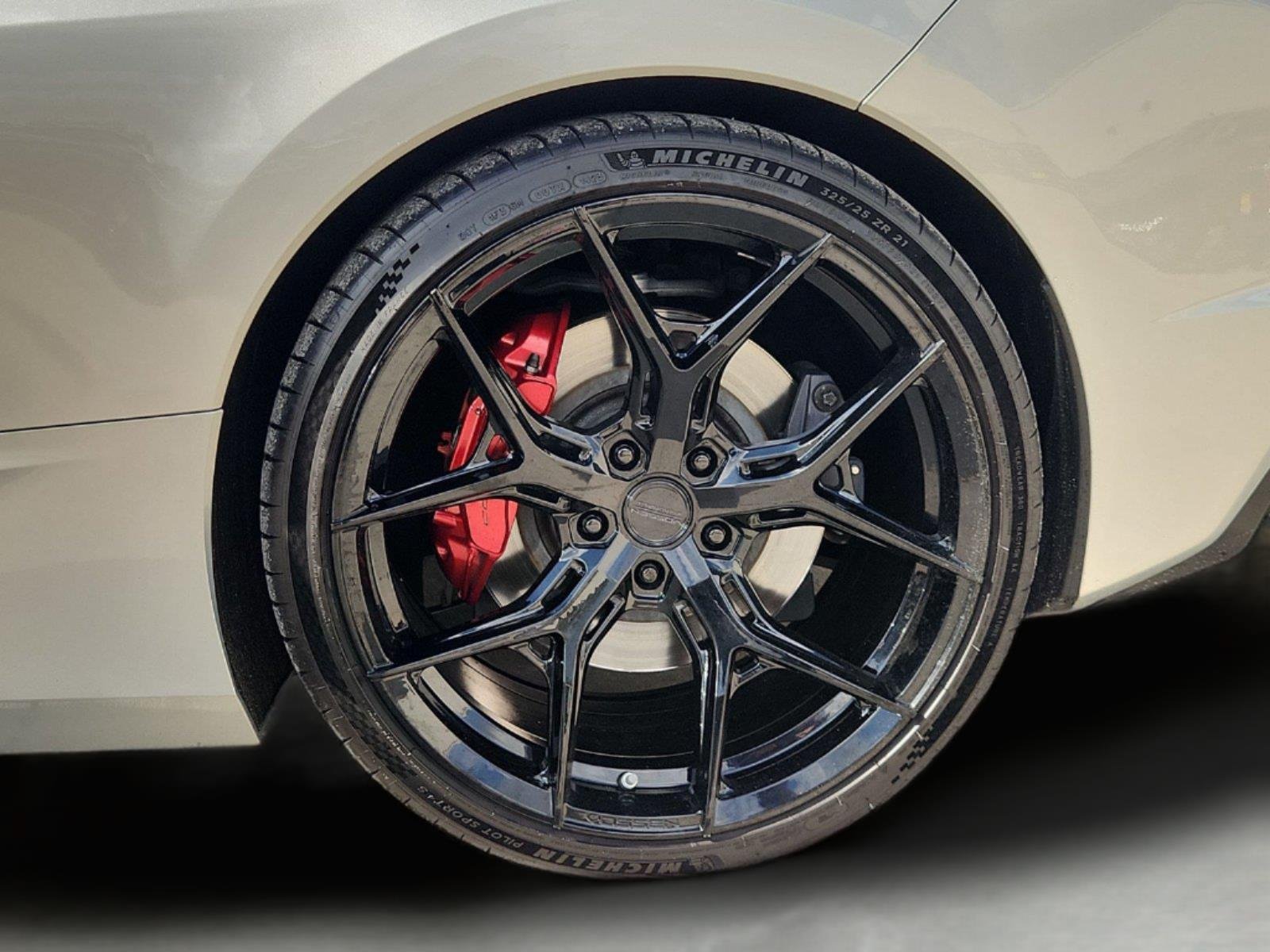 Certified 2022 Chevrolet Corvette Stingray Preferred Cpe w/ Z51 Performance Package RWD image 30
