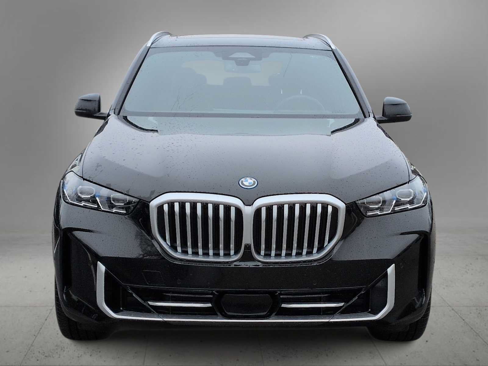New 2026 BMW X5 xDrive50e w/ Executive Package AWD/4WD image 3