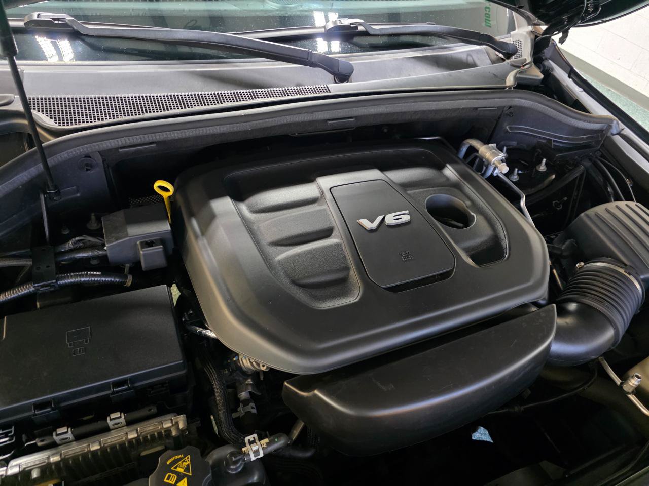 Used 2017 Jeep Grand Cherokee Altitude AWD/4WD image 38