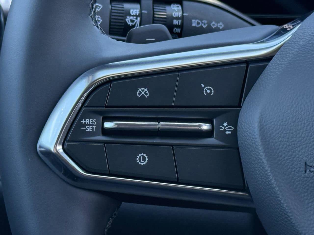 New 2026 Chevrolet Equinox LT image 13