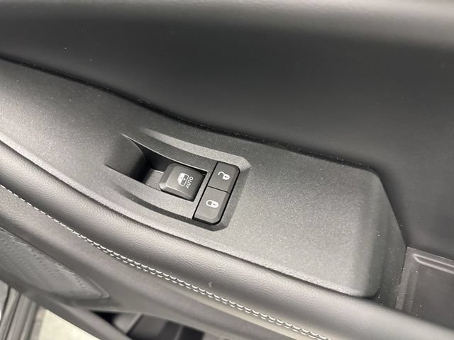 New 2026 Jeep Grand Cherokee Limited AWD/4WD image 24