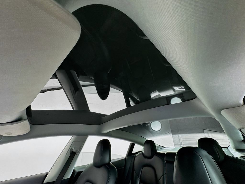 Used 2021 Tesla Model 3 Long Range image 13