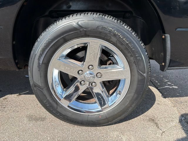 Used 2012 RAM 1500 Big Horn RWD image 13