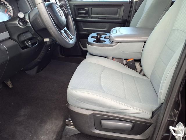 Used 2018 RAM 1500 Express w/ Express Value Package AWD/4WD image 11