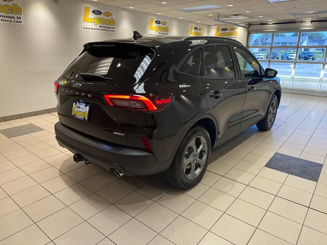 Used 2026 Ford Escape ST-Line Select w/ Equipment Group 401A AWD/4WD image 23