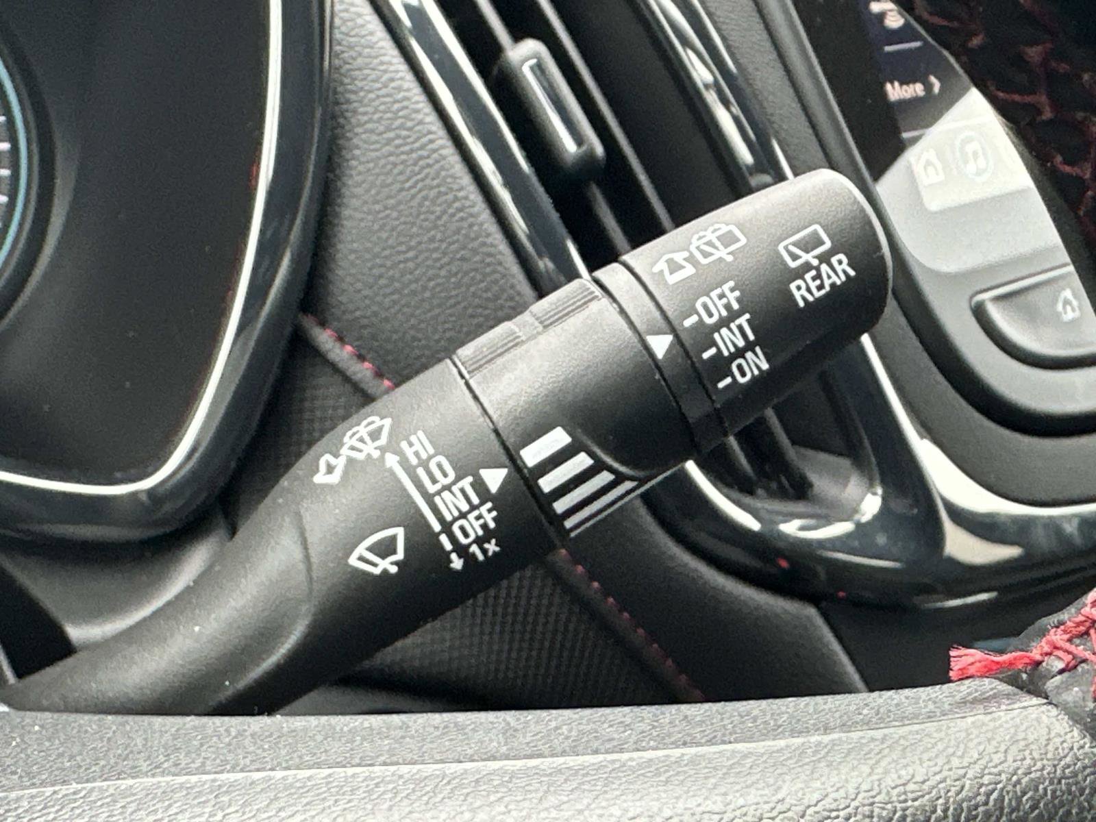 Certified 2024 Chevrolet Equinox RS image 23