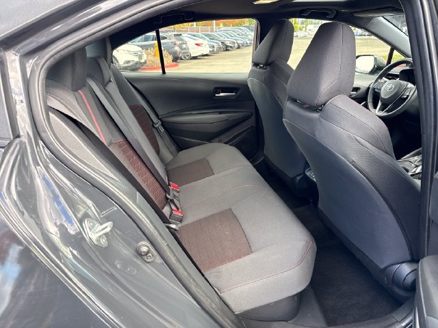 Used 2025 Toyota Corolla SE w/ SE Premium Package FWD image 10