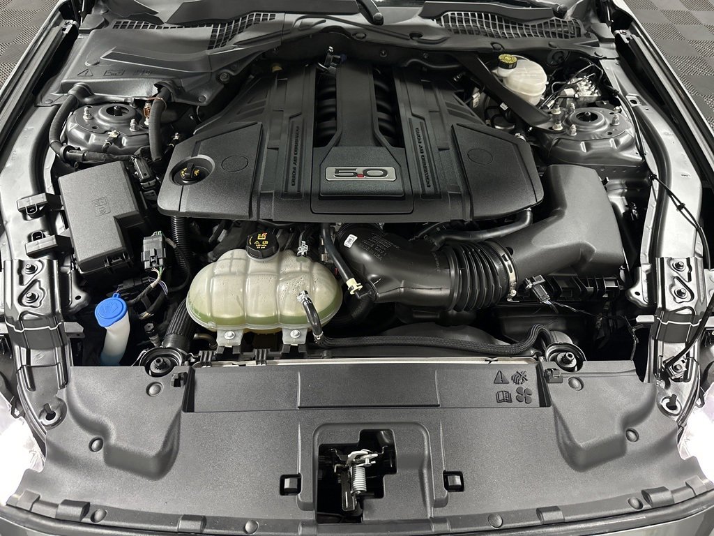 Used 2022 Ford Mustang GT Premium image 38