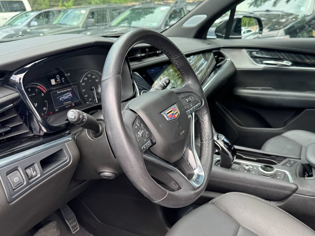 Used 2023 Cadillac XT6 Premium Luxury AWD/4WD image 26