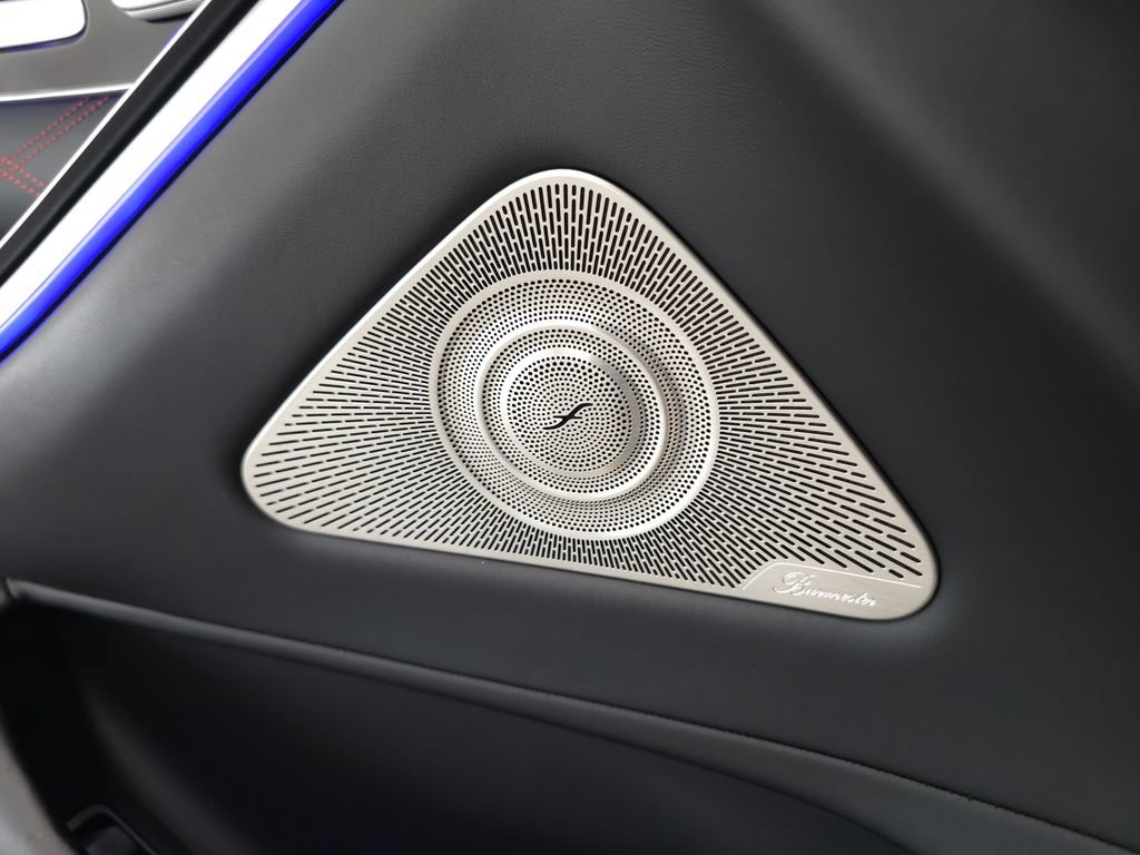 Used 2024 Mercedes-Benz S 63 AMG S w/ Carbon Fiber Exterior Package image 7