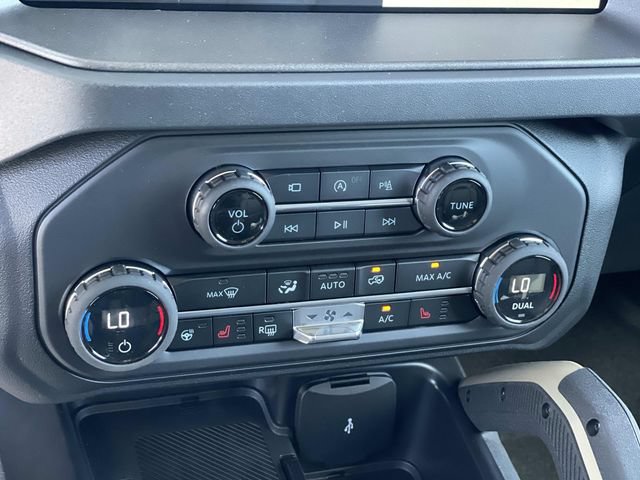 New 2026 Ford Bronco Badlands AWD/4WD image 15