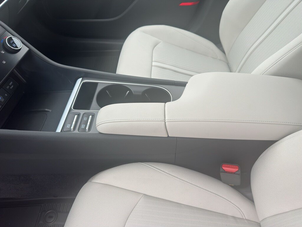 New 2026 Hyundai Sonata SEL AWD/4WD image 13
