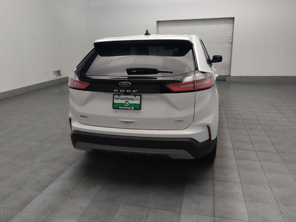 Used 2024 Ford Edge SEL image 7
