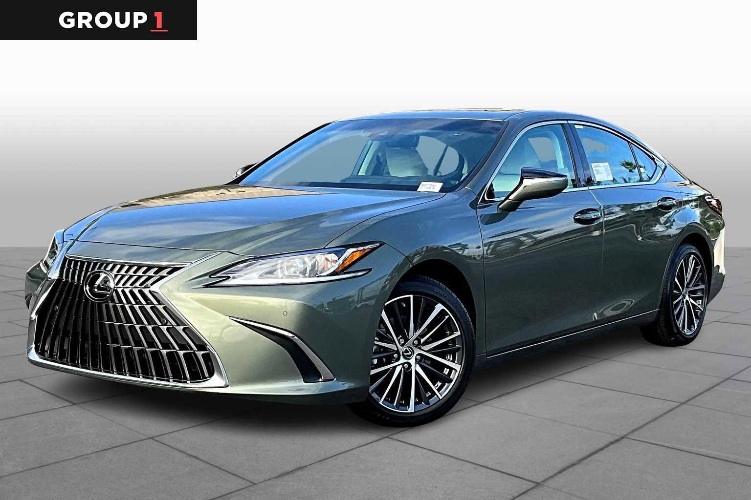 New 2025 Lexus ES 300h w/ Premium Package