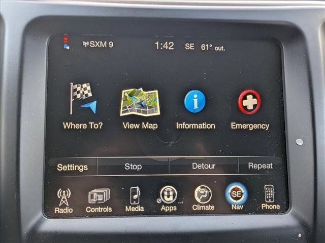 Used 2017 Jeep Cherokee Latitude w/ Safety/Convenience Group image 14