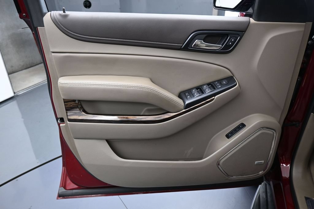 Used 2019 GMC Yukon XL SLT w/ Premium Edition RWD image 13