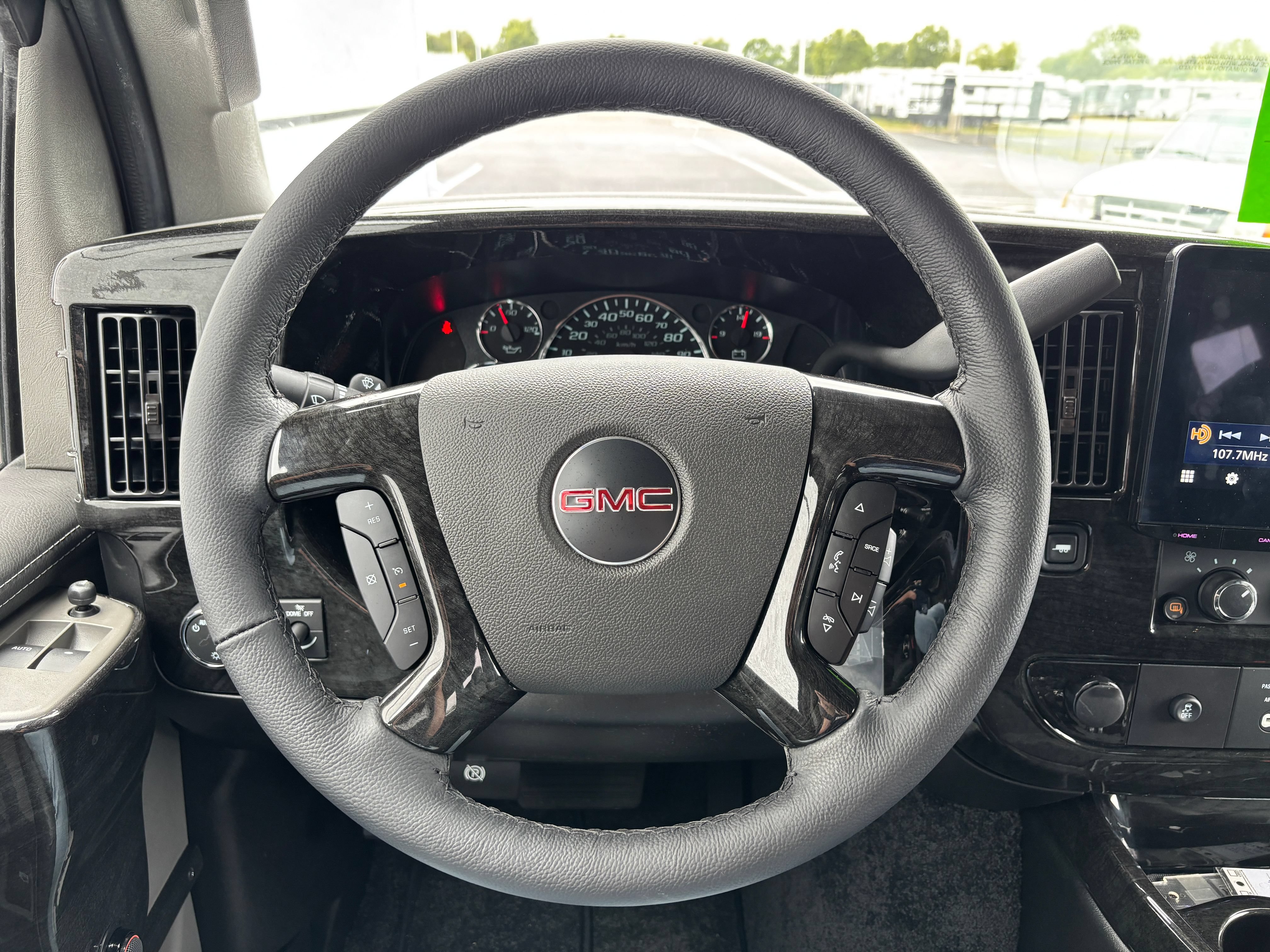 New 2026 GMC Savana 2500 w/ Driver Convenience Package RWD image 22