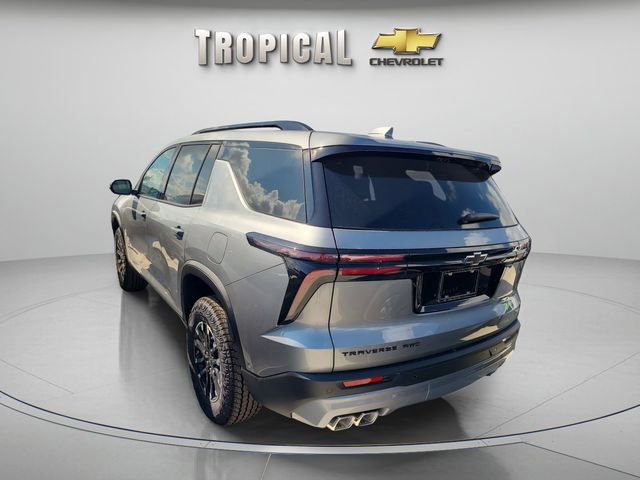 New 2026 Chevrolet Traverse Z71 w/ Enhanced Driving Package image 2