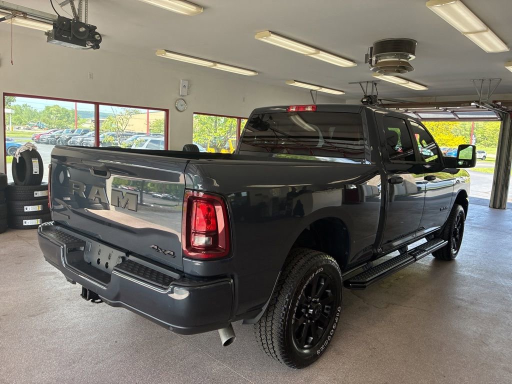 Used 2025 RAM 2500 Big Horn AWD/4WD image 23
