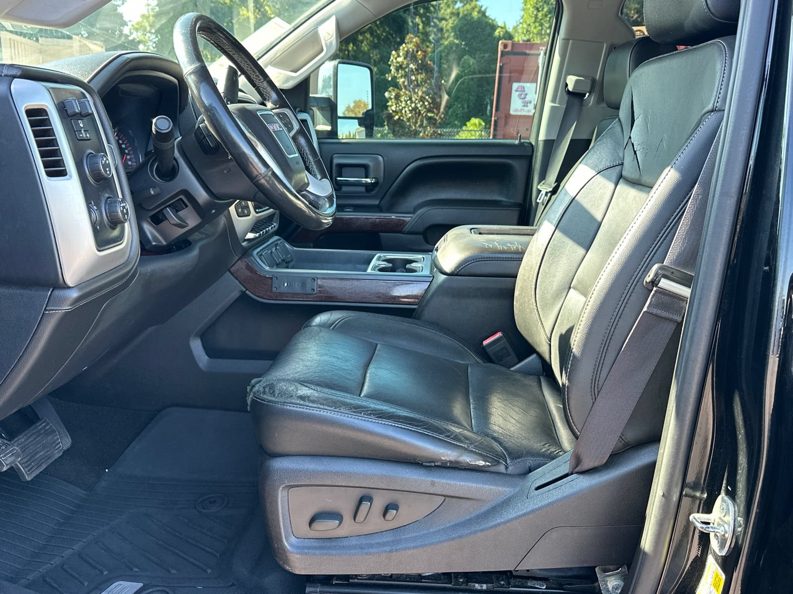 Used 2016 GMC Sierra 2500 SLT AWD/4WD image 11