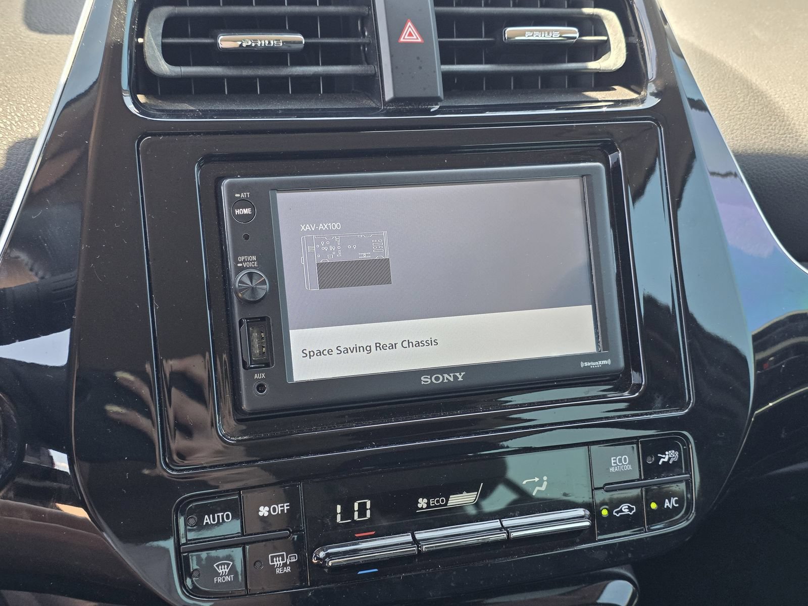 Used 2017 Toyota Prius Four Touring FWD image 10