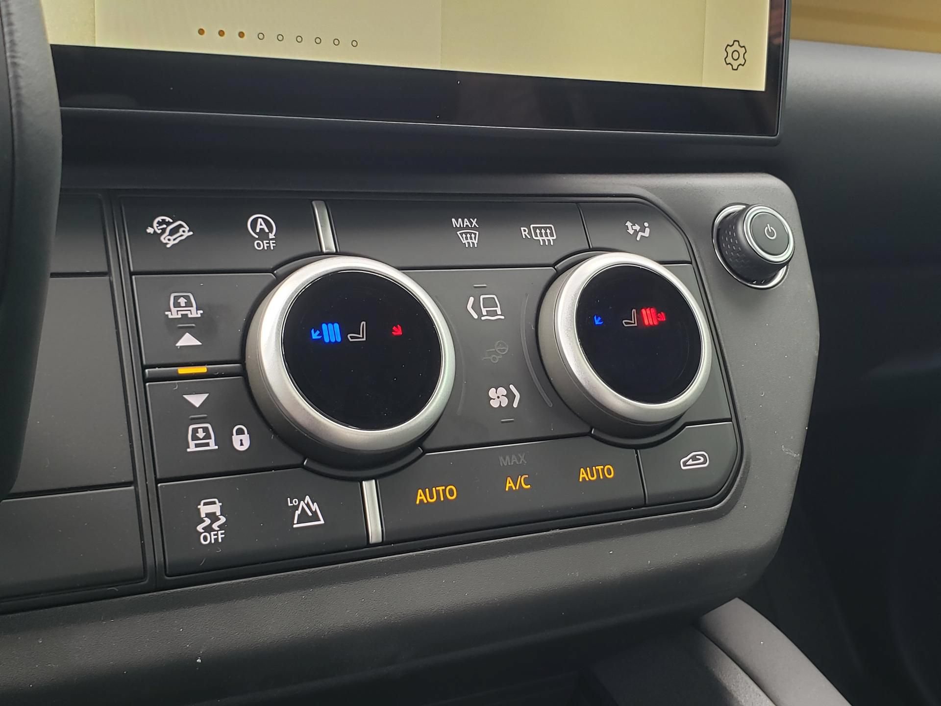 New 2026 Land Rover Defender 110 AWD/4WD image 23