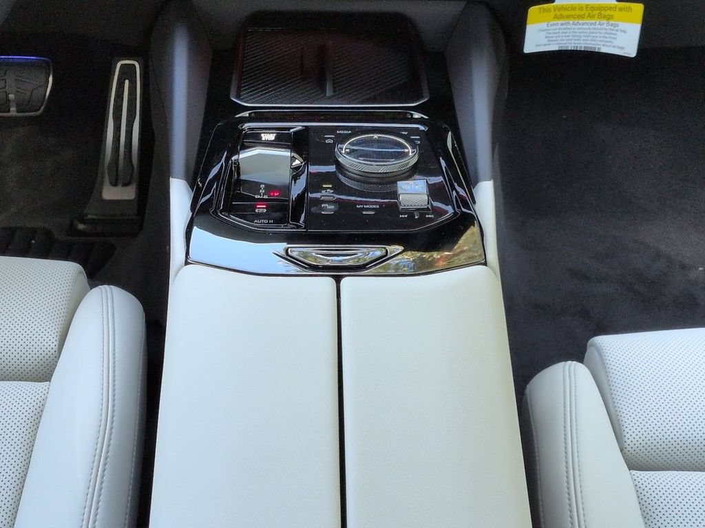New 2027 BMW 530i w/ M Sport Package RWD image 18