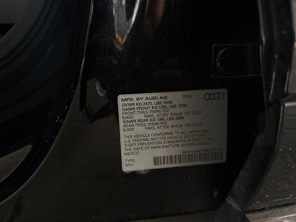 Used 2025 Audi Q5 2.0T Premium AWD/4WD image 34
