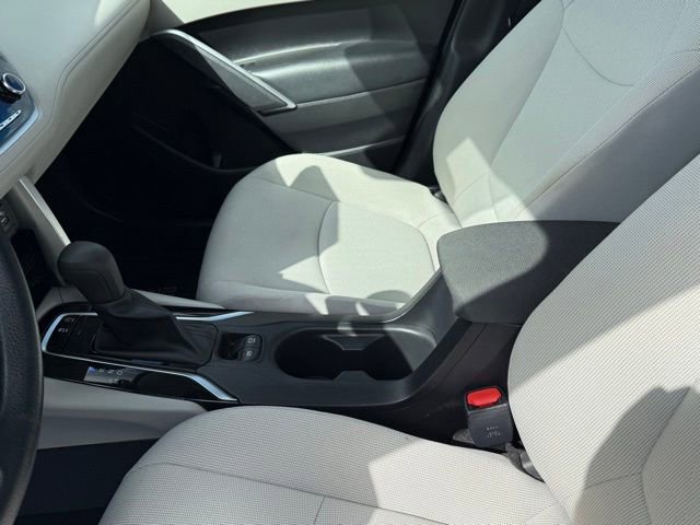 Used 2022 Toyota Corolla Cross L FWD image 22