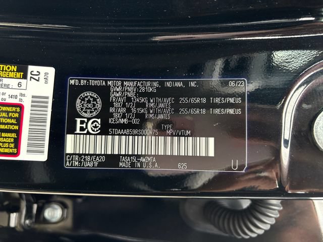 Used 2024 Toyota Grand Highlander AWD image 25