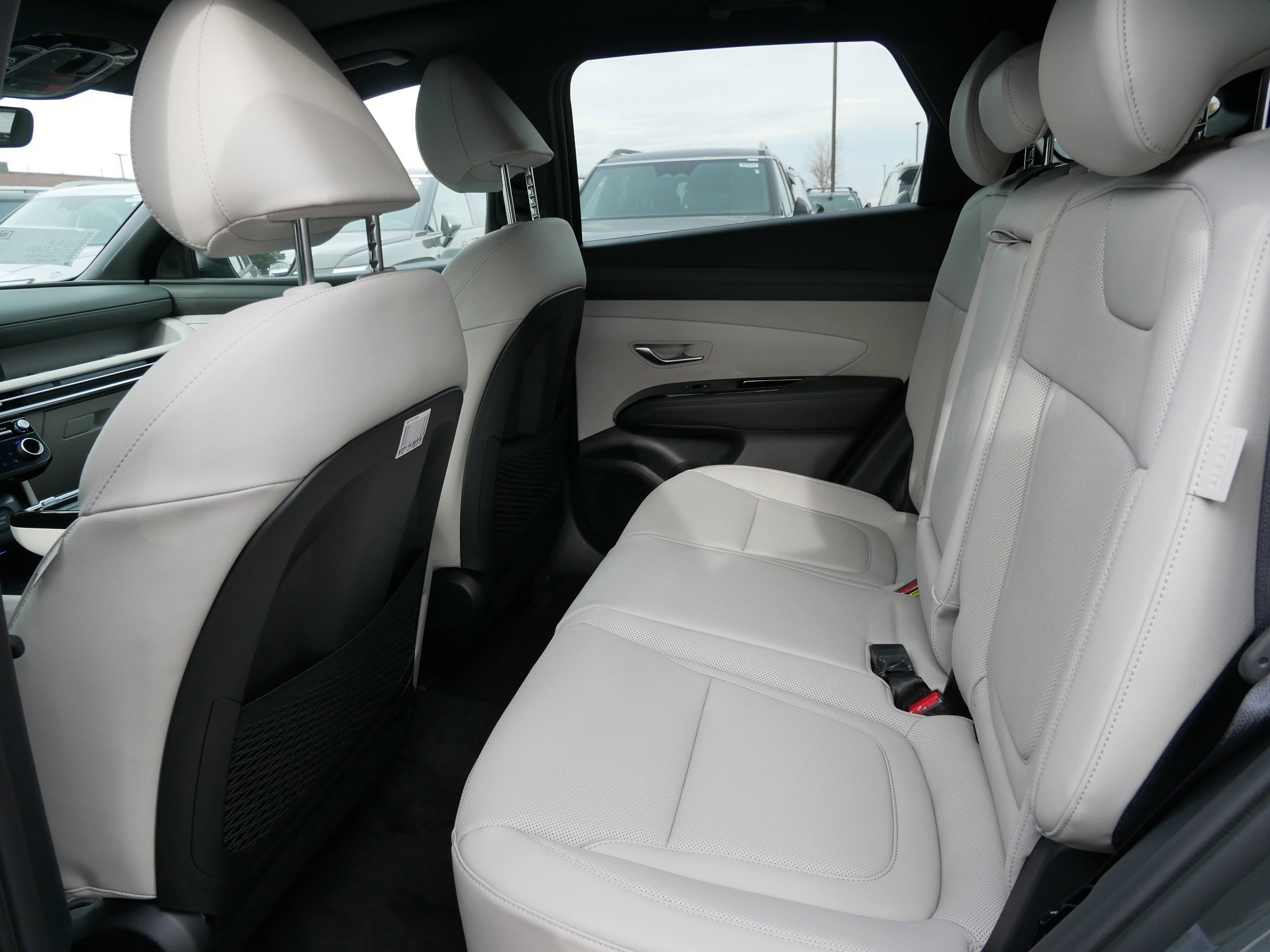 New 2026 Hyundai Tucson Limited image 9