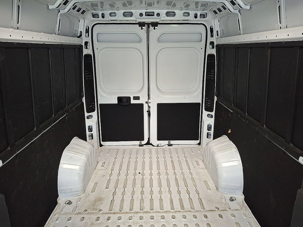 Used 2026 RAM ProMaster 2500 w/ Convenience Group FWD image 13