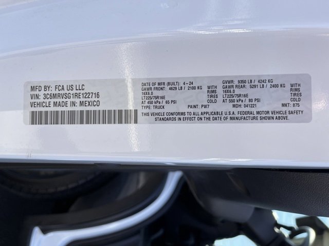 New 2024 RAM ProMaster 3500 w/ Convenience Group image 35