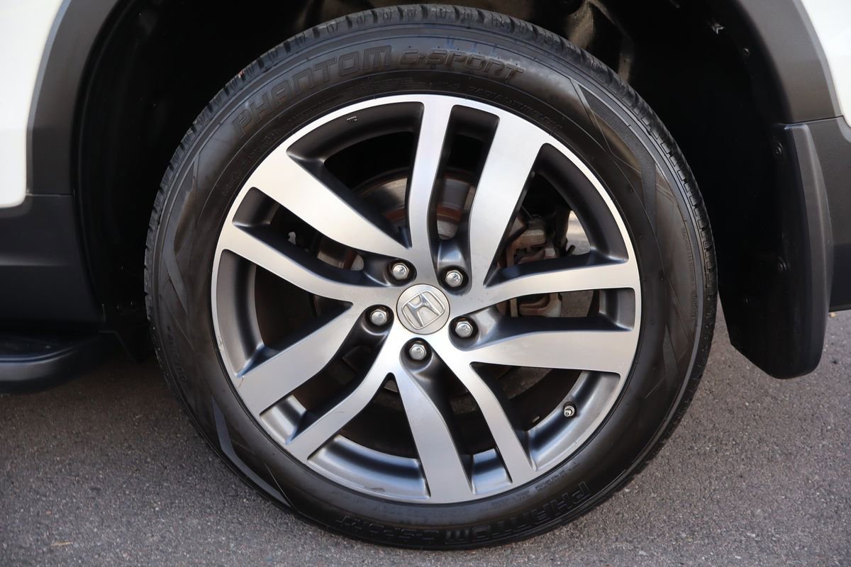 Used 2016 Honda Pilot Elite image 45