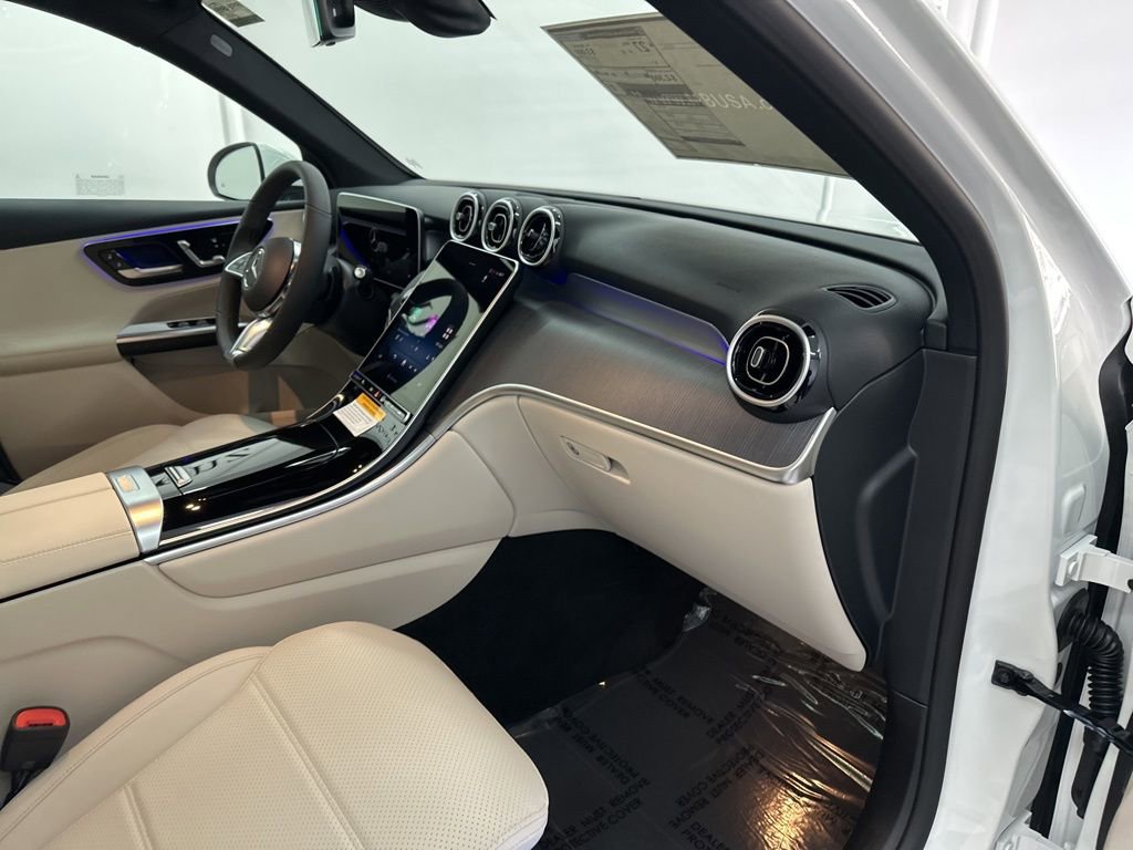 New 2026 Mercedes-Benz GLC 300 image 26
