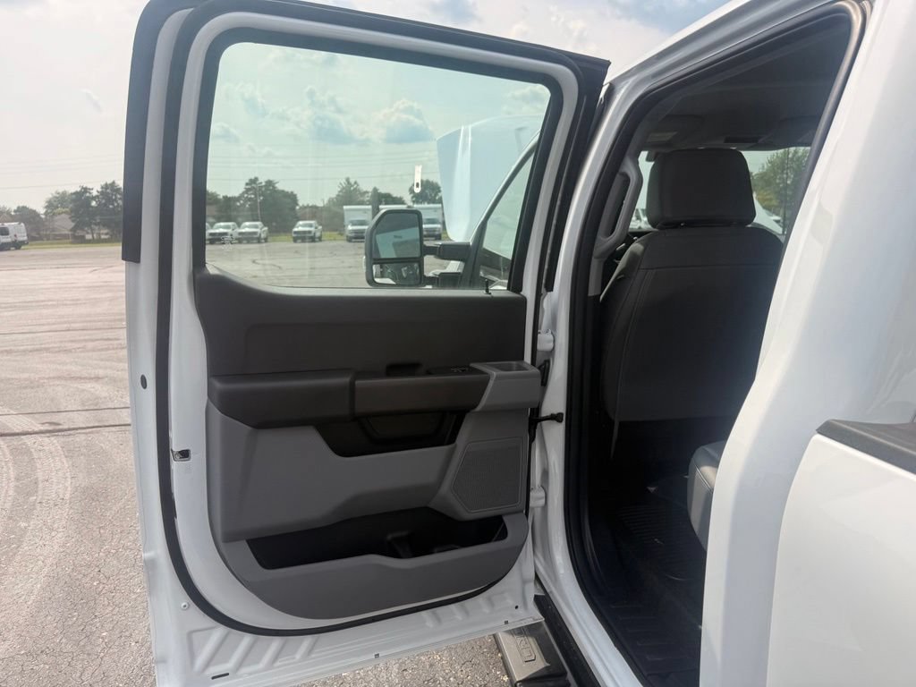 New 2026 Ford F350 XL AWD/4WD image 35