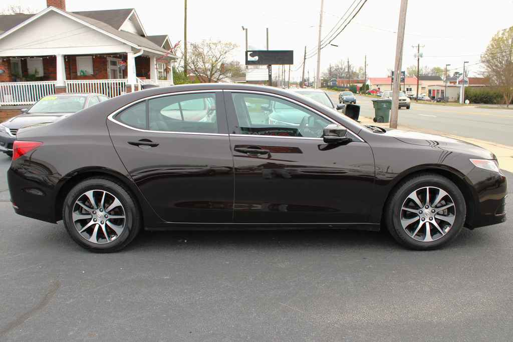 Used 2017 Acura TLX w/Tech image 5