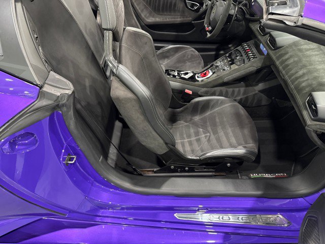 Used 2017 Lamborghini Huracan LP 610-4 image 83