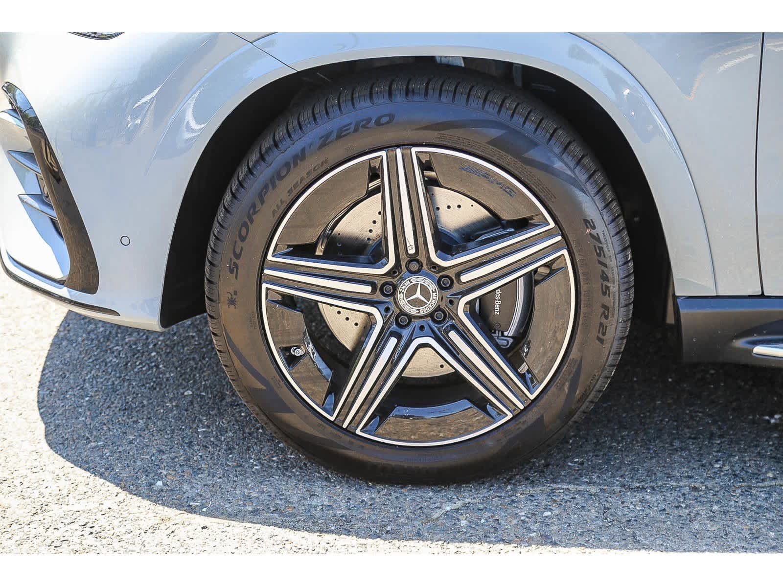 New 2026 Mercedes-Benz GLE 450e 4MATIC image 9