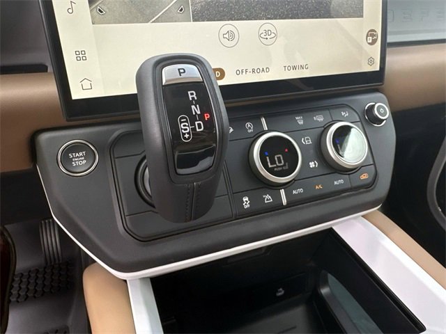 New 2026 Land Rover Defender 110 S image 22