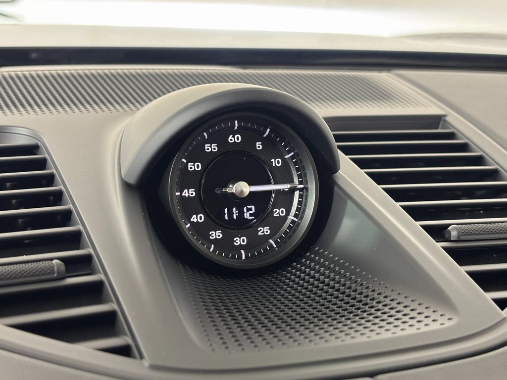 New 2026 Porsche Panamera 4 image 27