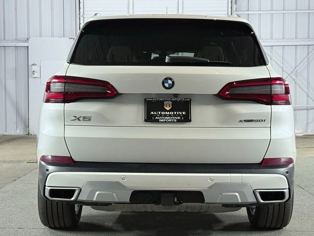 Used 2020 BMW X5 xDrive50i w/ Executive Package image 11