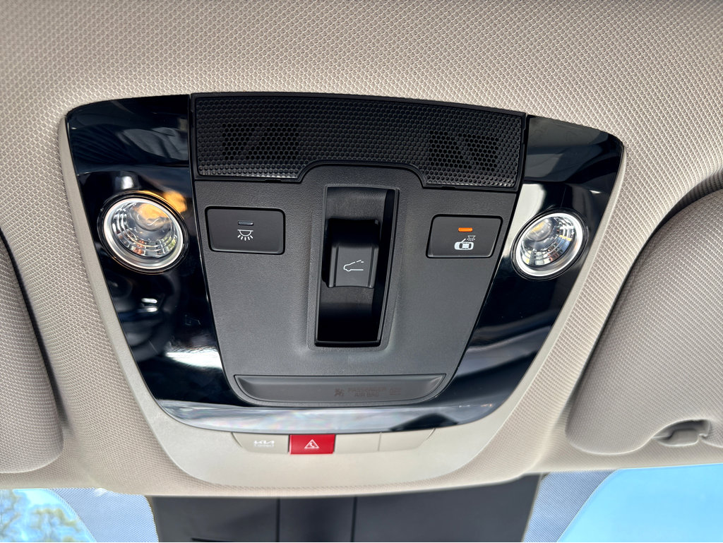 Used 2024 Kia Sorento EX w/ Panoramic Sunroof Package image 41